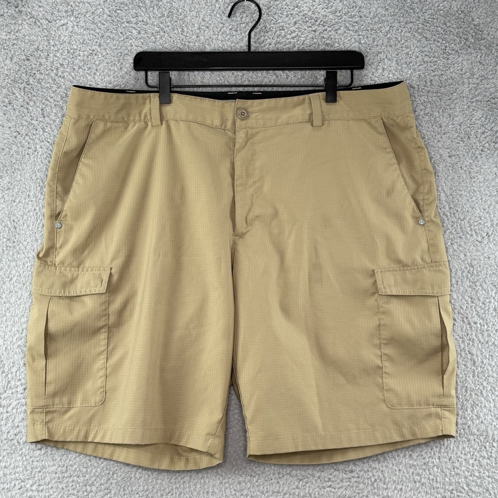Under Armour UA Golf Men's Cargo Shorts Sz 40 1253406 Flex Ripstop Tan Beige
